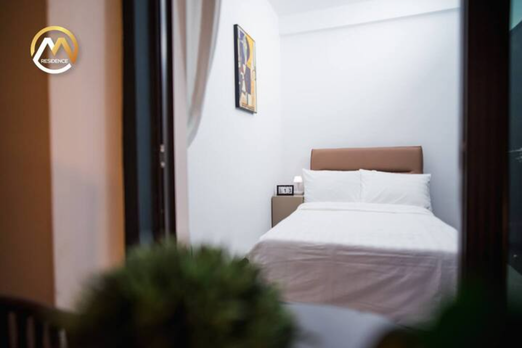 2 Bedroom