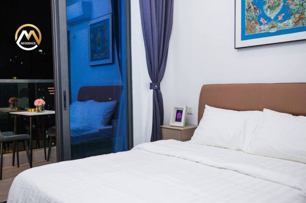2 Bedroom
