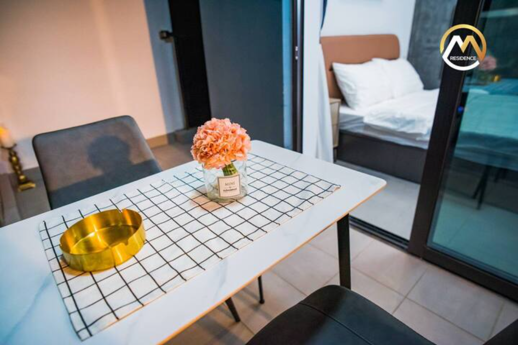 2 Bedroom