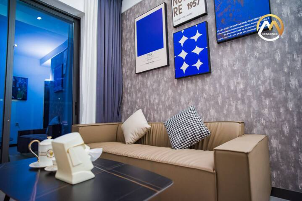 2 Bedroom
